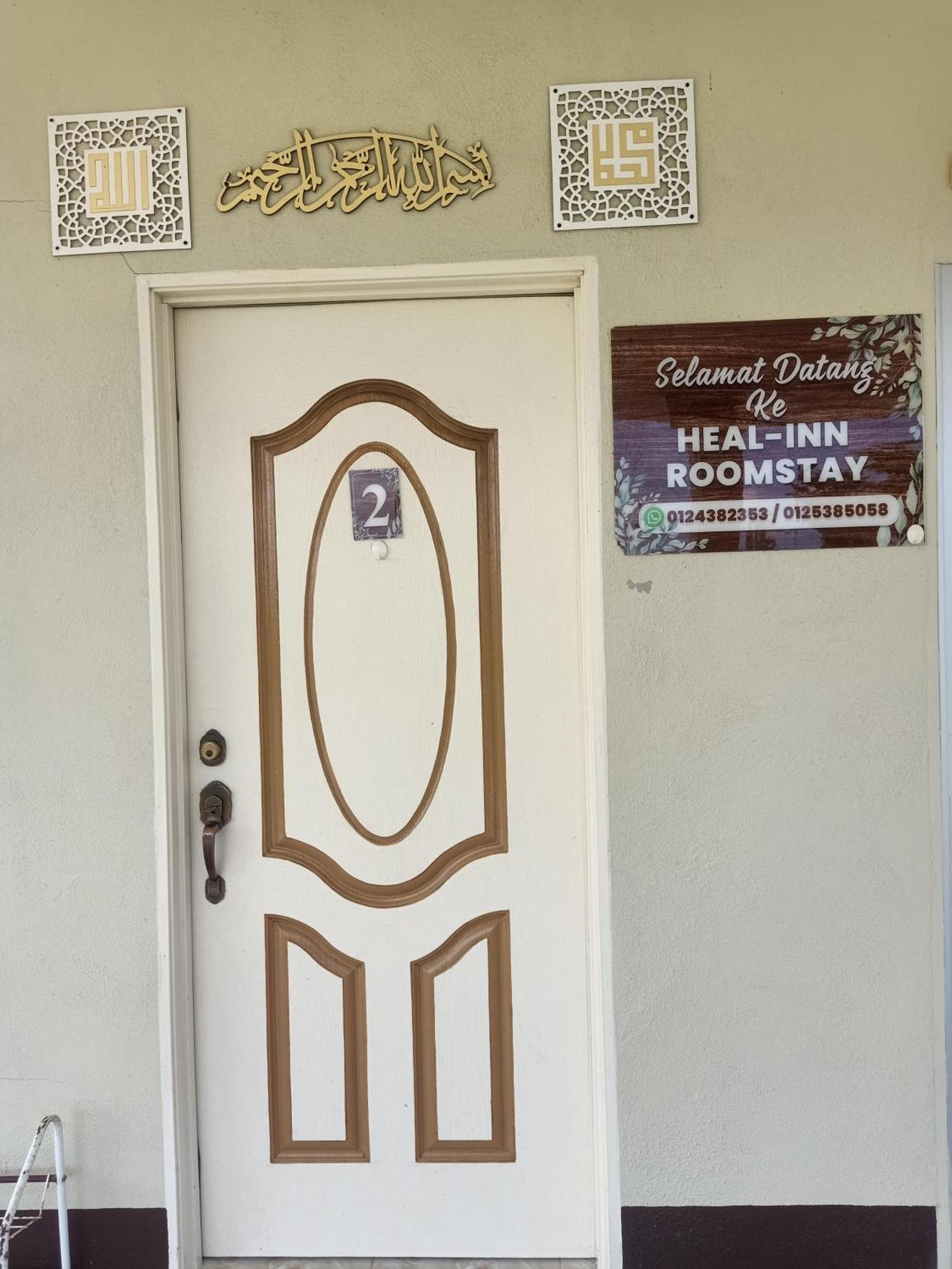 Heal Inn Roomstay- Islamic Guest Kangar Exteriör bild