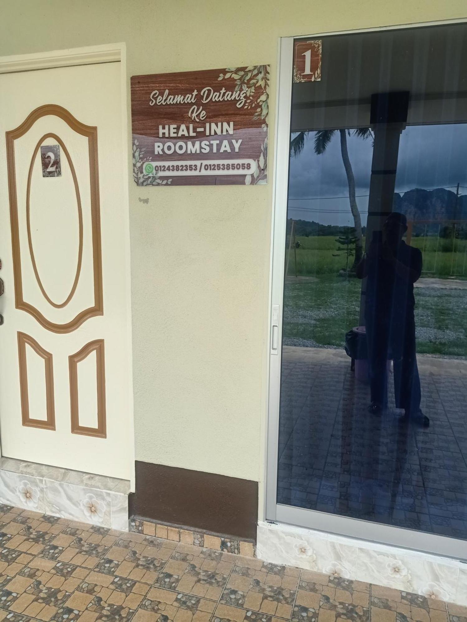 Heal Inn Roomstay- Islamic Guest Kangar Exteriör bild